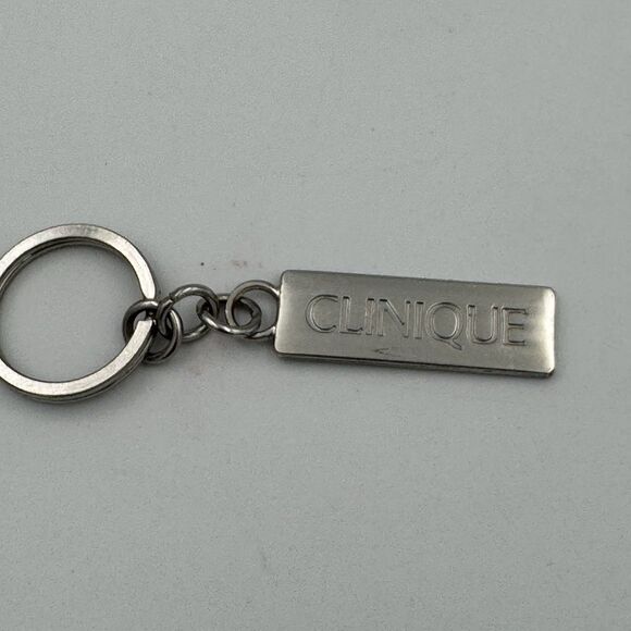 CLINIQUE‎ Keychain Key Tag Chrome Silver Tone - Picture 3 of 3